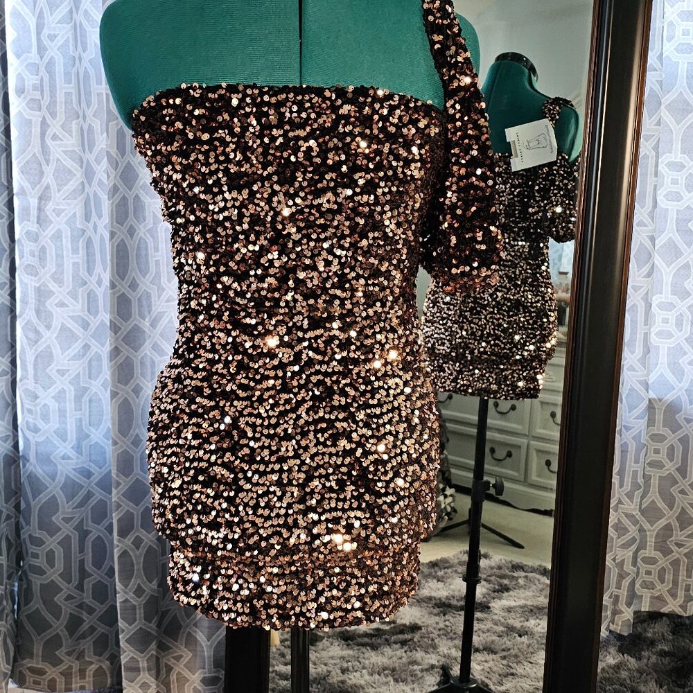 Thirty/Thirty Sequin Strapless Mini Dress + Matching Purse – Size XS – NWT